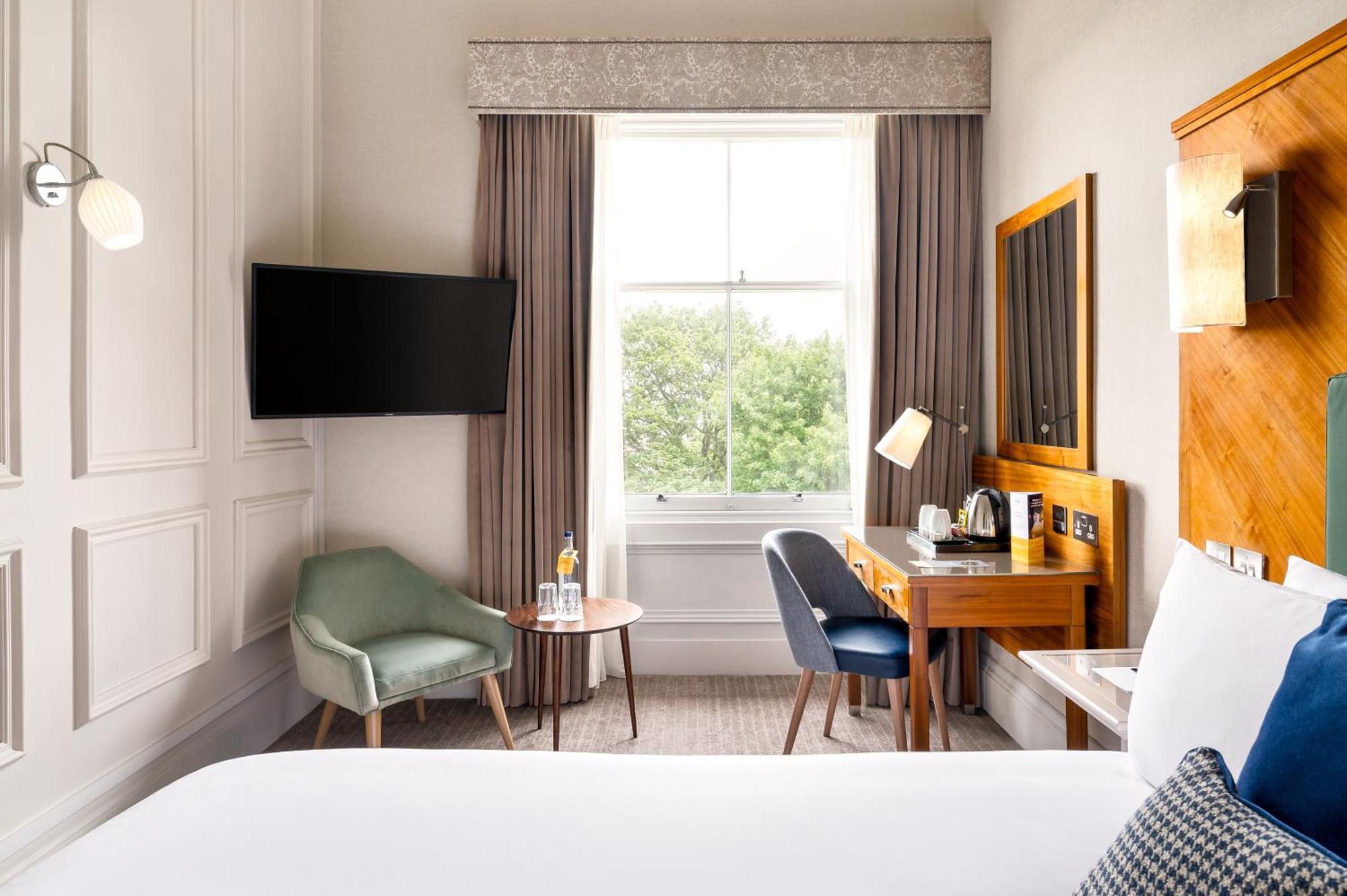 Voco Edinburgh - Royal Terrace By Ihg Hotel Exterior photo