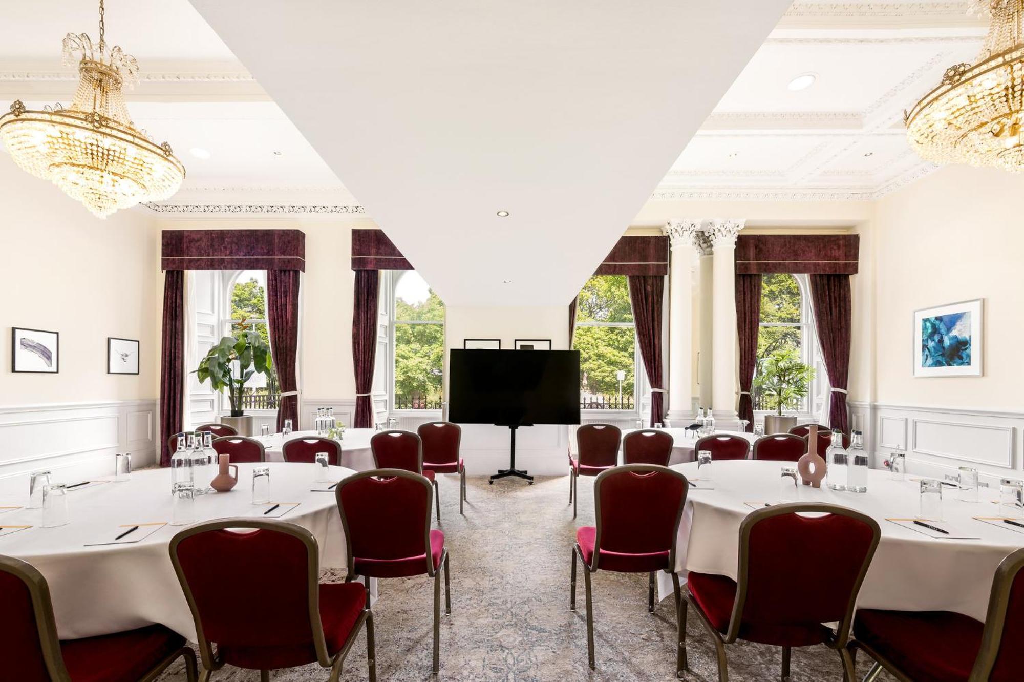 Voco Edinburgh - Royal Terrace By Ihg Hotel Exterior photo