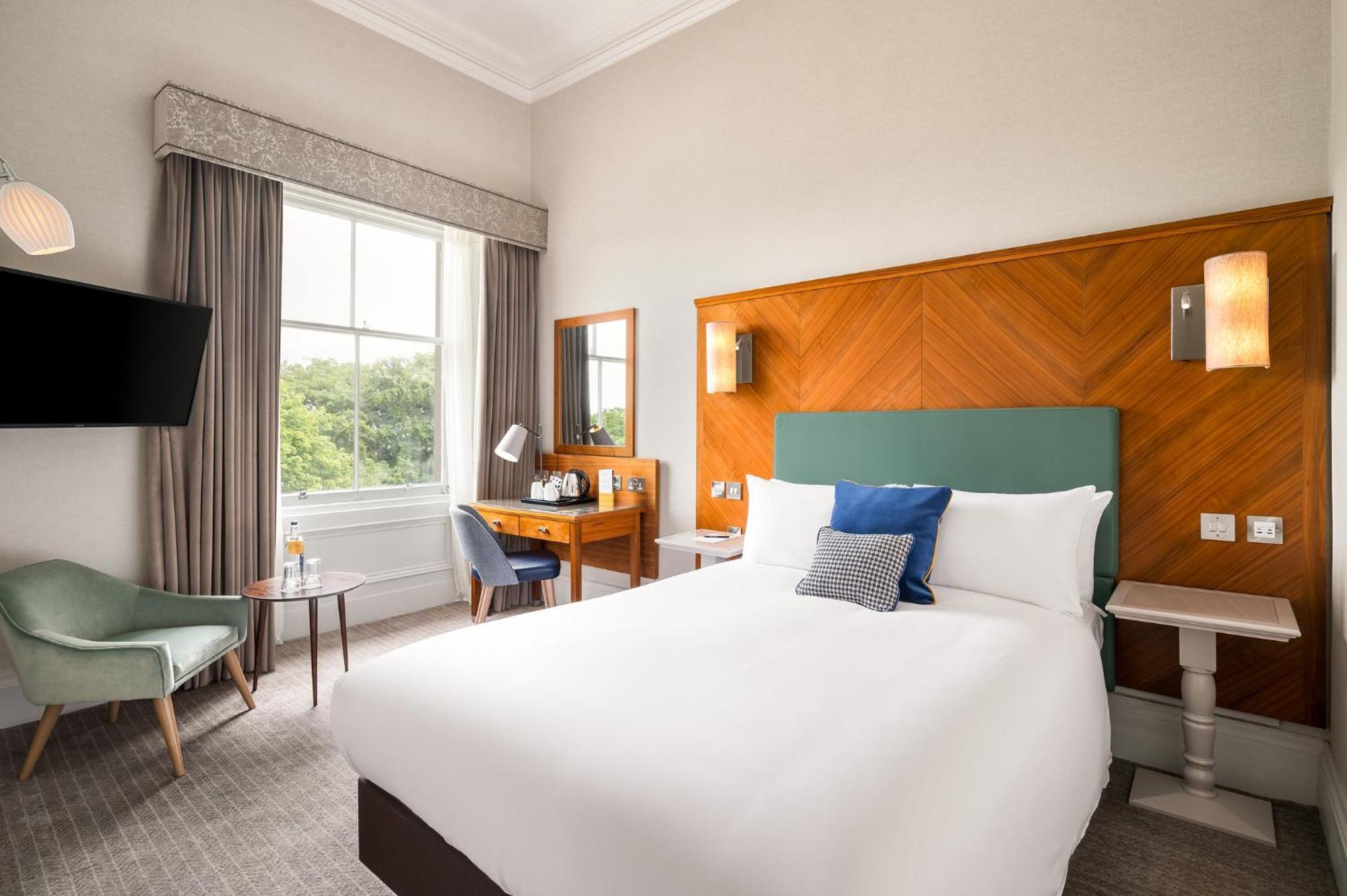 Voco Edinburgh - Royal Terrace By Ihg Hotel Exterior photo