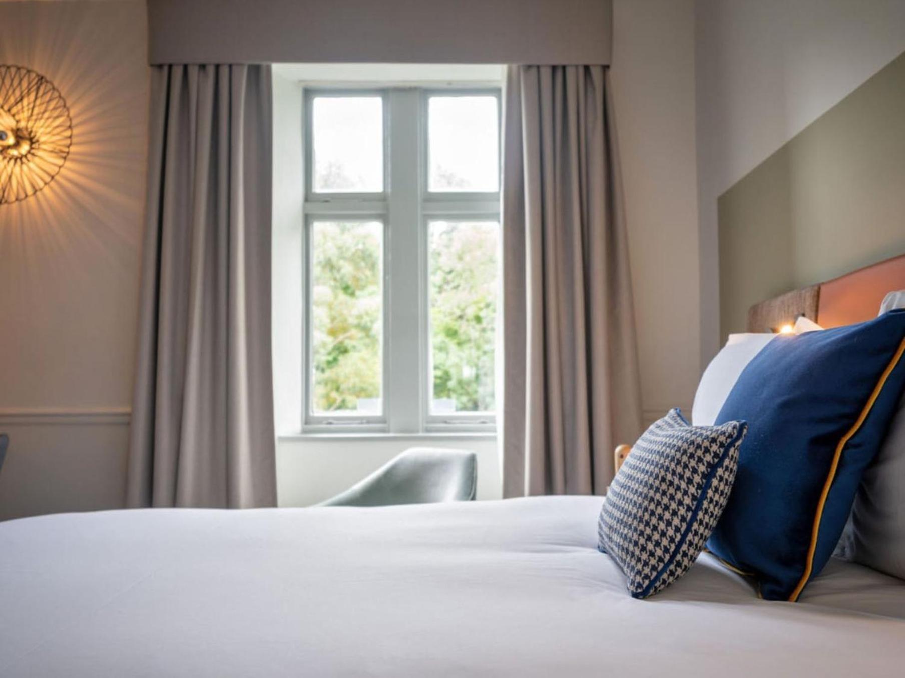 Voco Edinburgh - Royal Terrace By Ihg Hotel Exterior photo