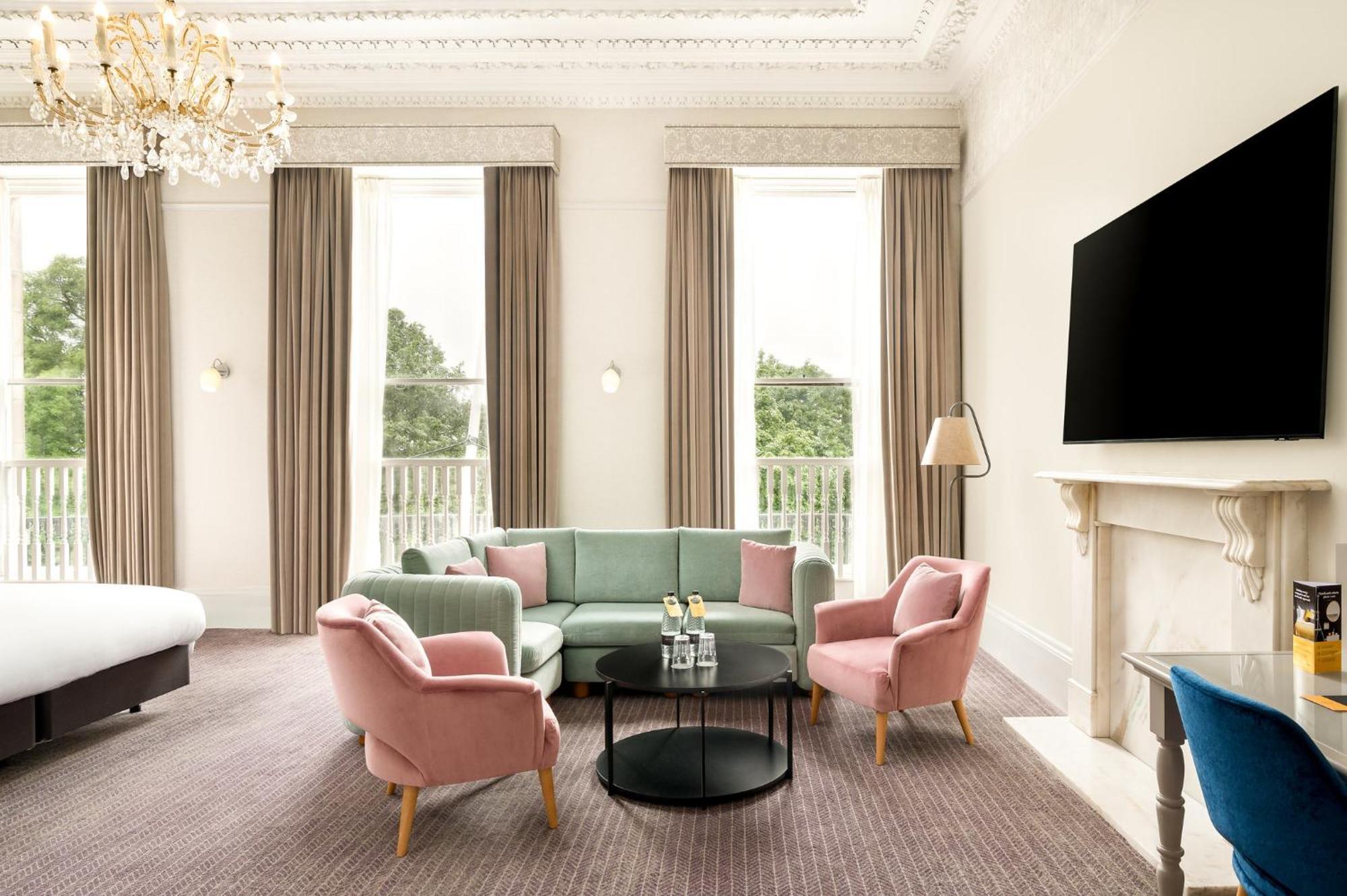 Voco Edinburgh - Royal Terrace By Ihg Hotel Exterior photo