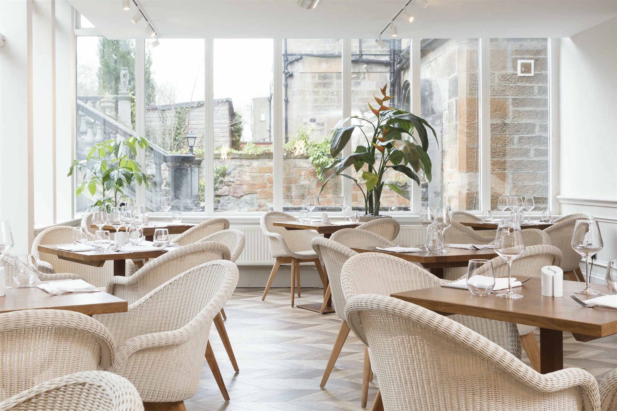 Voco Edinburgh - Royal Terrace By Ihg Hotel Exterior photo